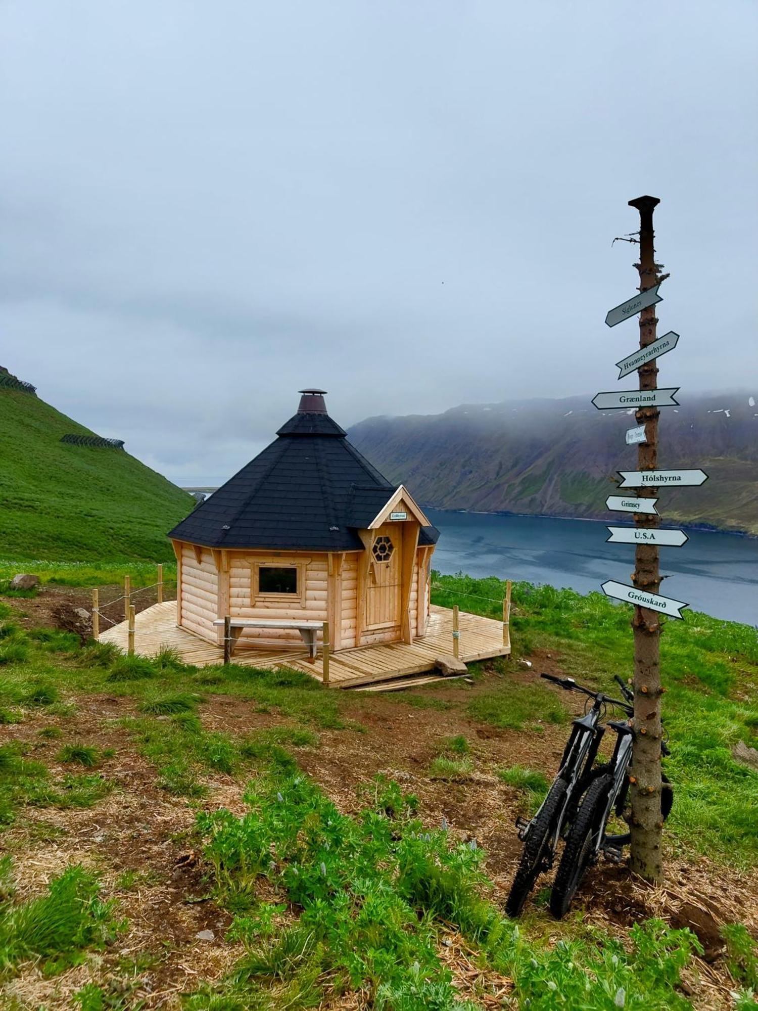 Landakot The Perfect Getaway By Staynorth Siglufjordur Экстерьер фото